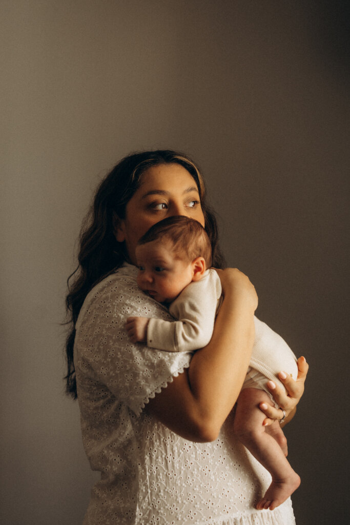 Lifestyle newborn photographer Gympie