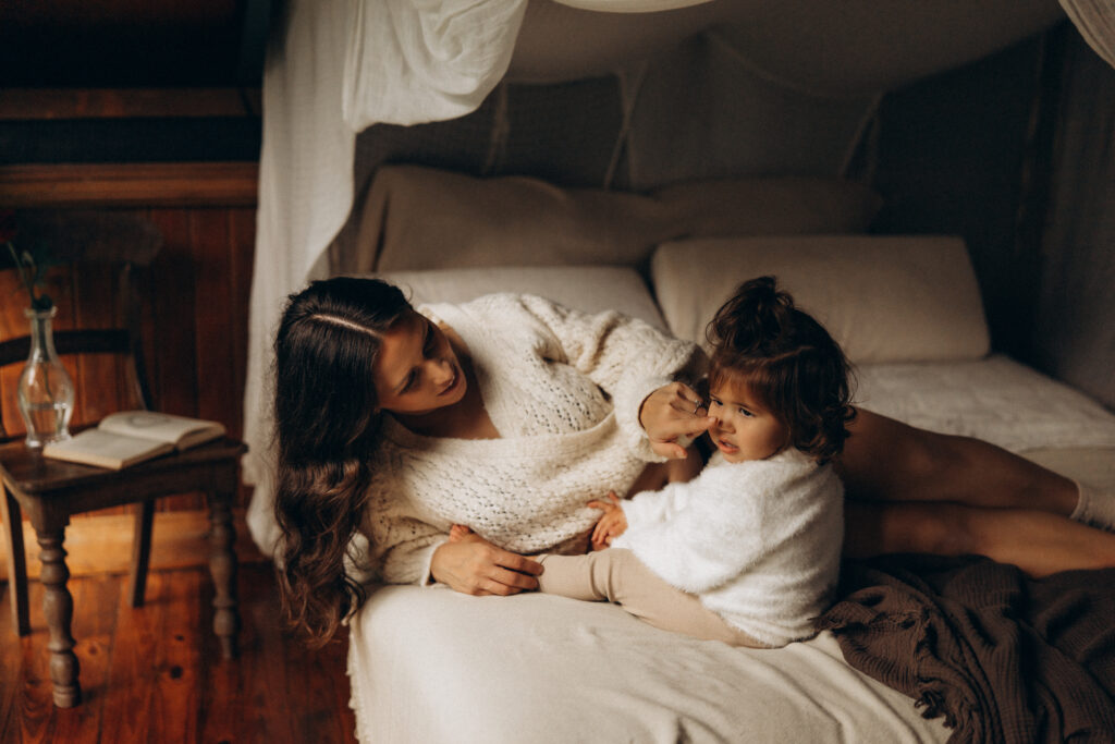 Maternity photographer in Gympie